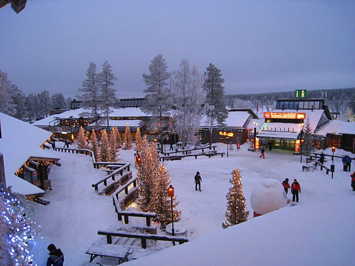 Йоулупуккі - чарівна село Санта-Клауса у Фінляндії