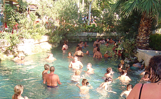 Басейн Клеопатри