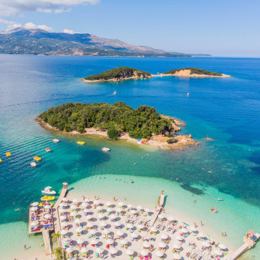 Де відпочити на морі влітку 2025: бюджетні напрямки